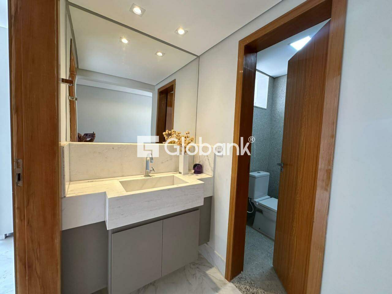 Cobertura 4 quartos à venda Augusta Mota 260m² Montes Claros MG: 