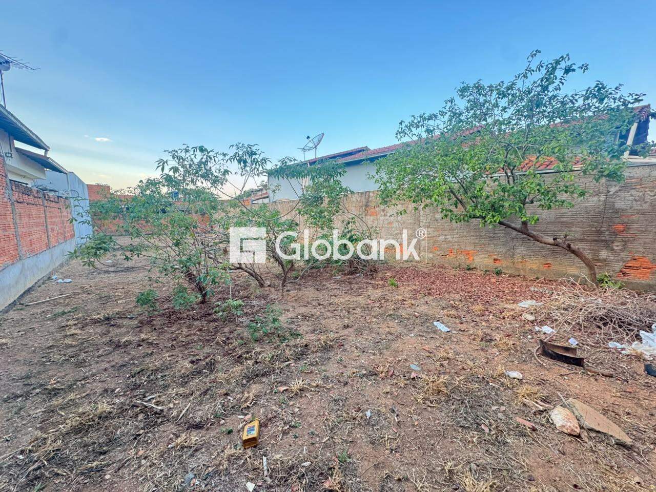 Terreno à venda Maracanã 0,01m² Montes Claros MG: 