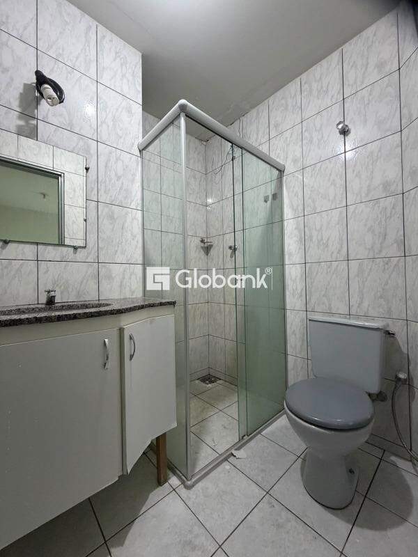 Apartamento 2 quartos para aluguel Jardim Panorama 60m² Montes Claros MG: 