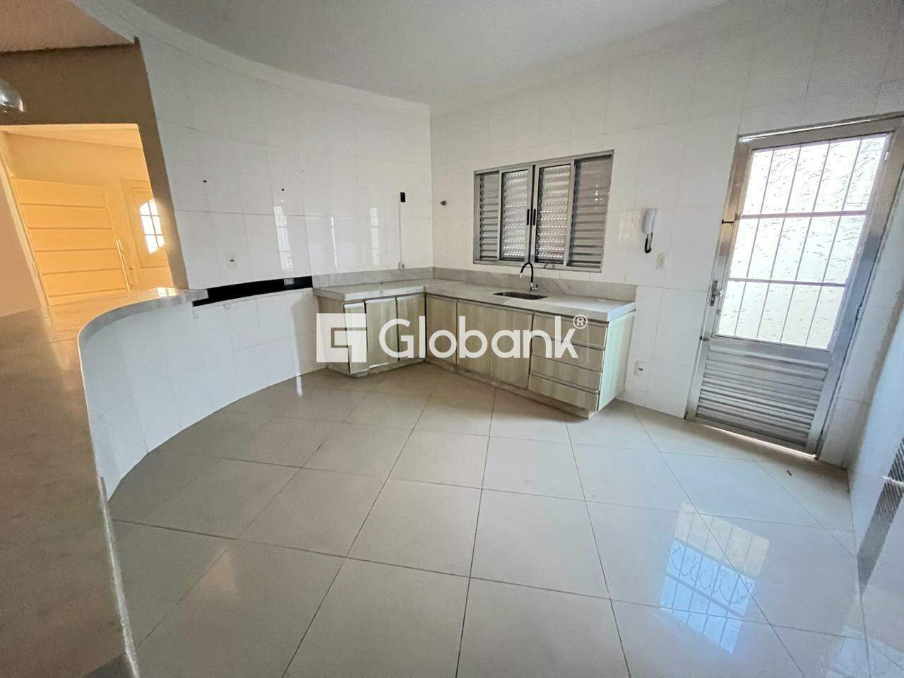 Casa 3 quartos à venda Jardim Planalto 173,12m² Montes Claros MG: cozinha