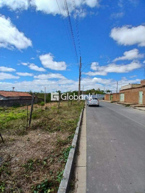 Terreno à venda Village do Lago I 450m² Montes Claros MG: