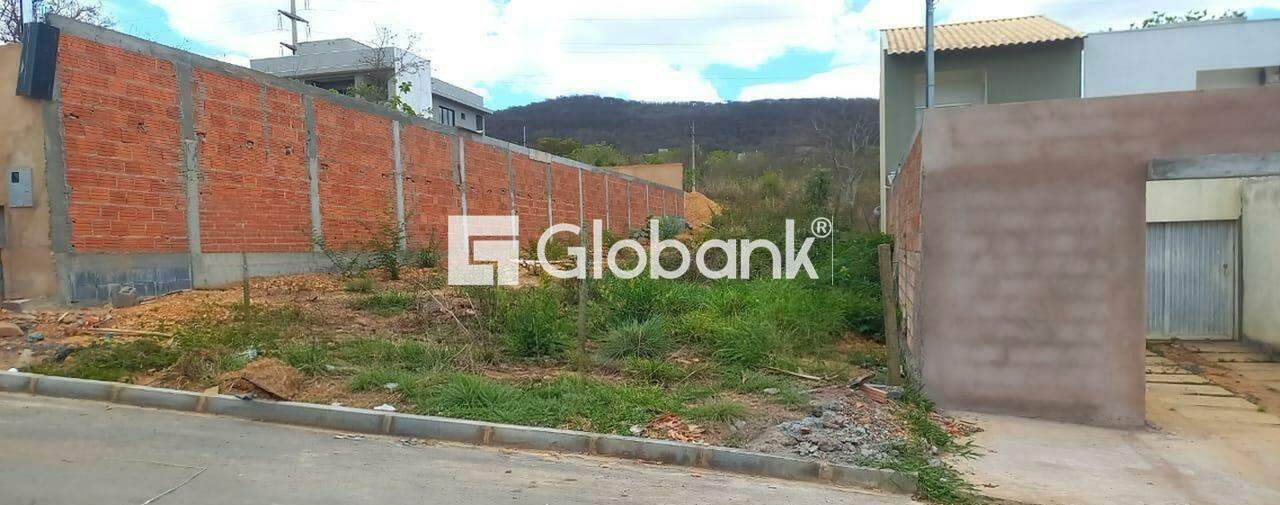 Terreno à venda Jardim Morada do Sol 300m² Montes Claros MG: 