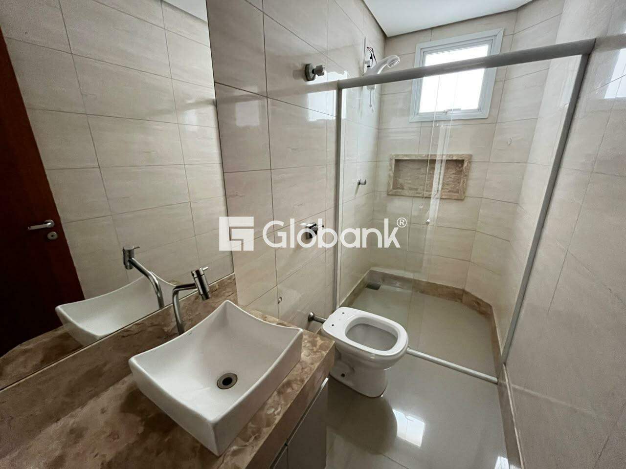 Apartamento 3 quartos para aluguel Ibituruna 90m² Montes Claros MG: 