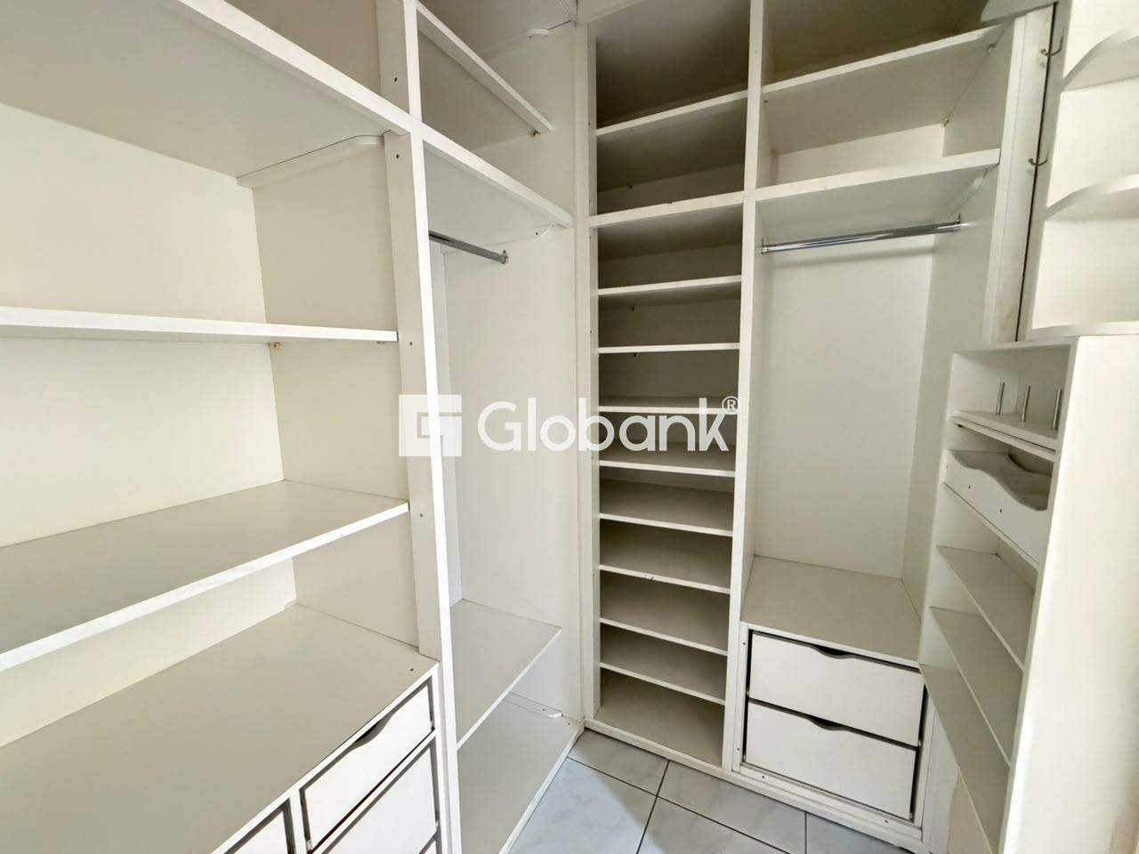 Casa 4 quartos para aluguel Morada do Parque 130m² Montes Claros MG: 