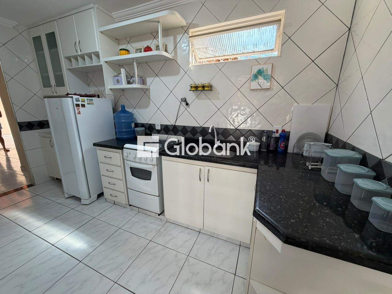 Casa 4 quartos para aluguel Morada do Parque 130m² Montes Claros MG: 