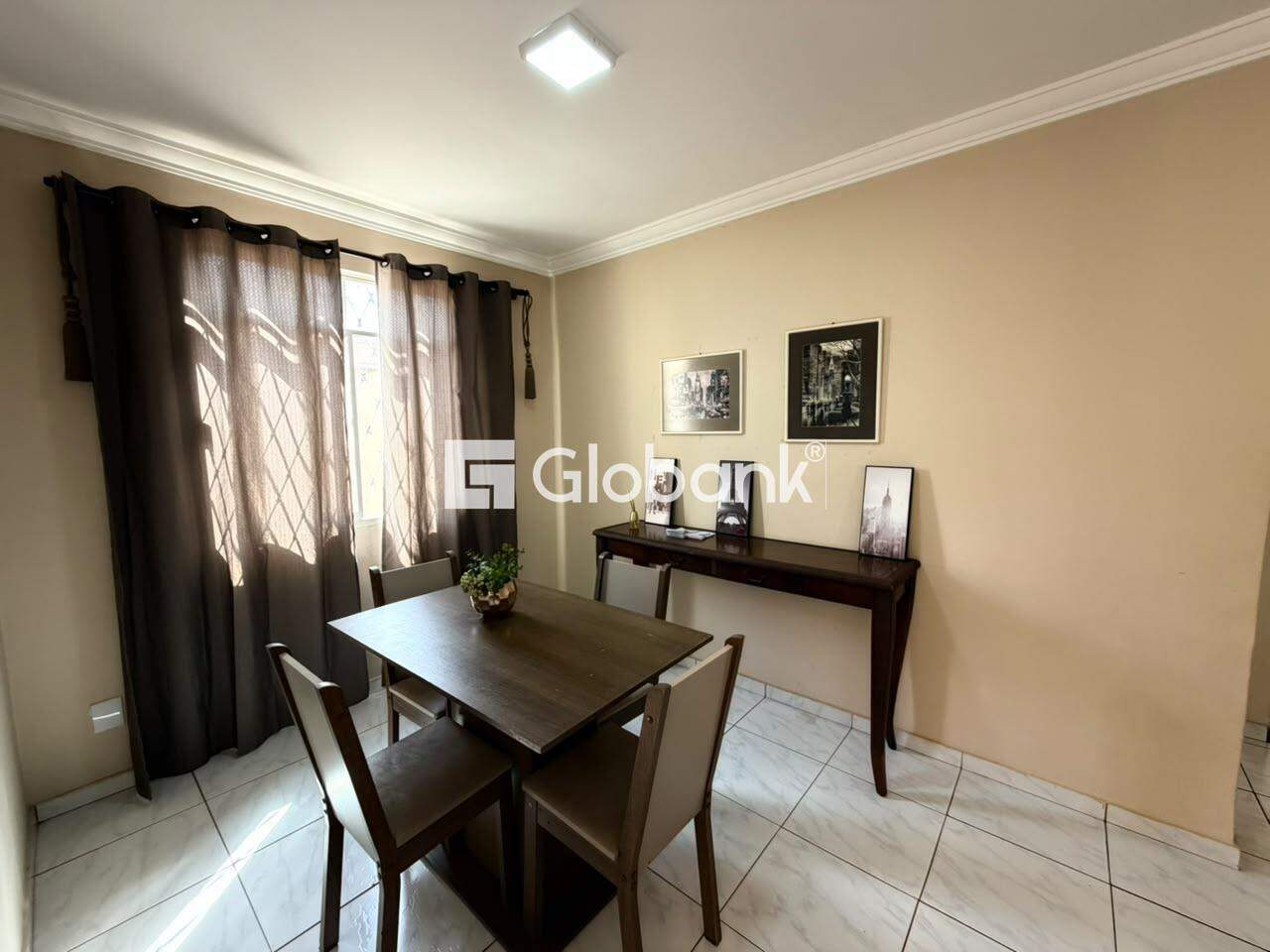 Casa 4 quartos para aluguel Morada do Parque 130m² Montes Claros MG: 