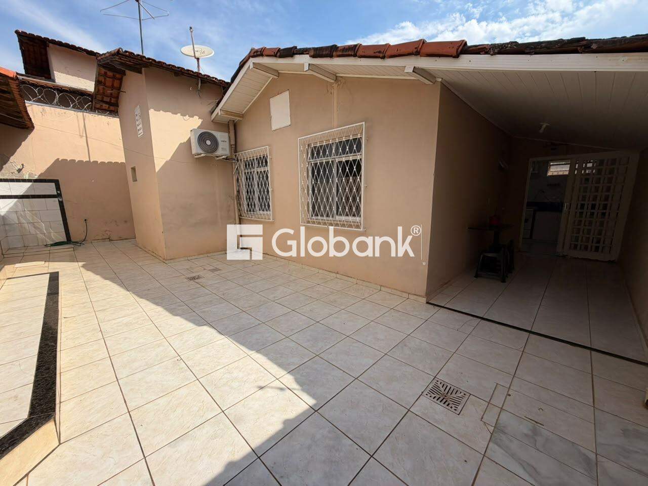 Casa 4 quartos para aluguel Morada do Parque 130m² Montes Claros MG: 