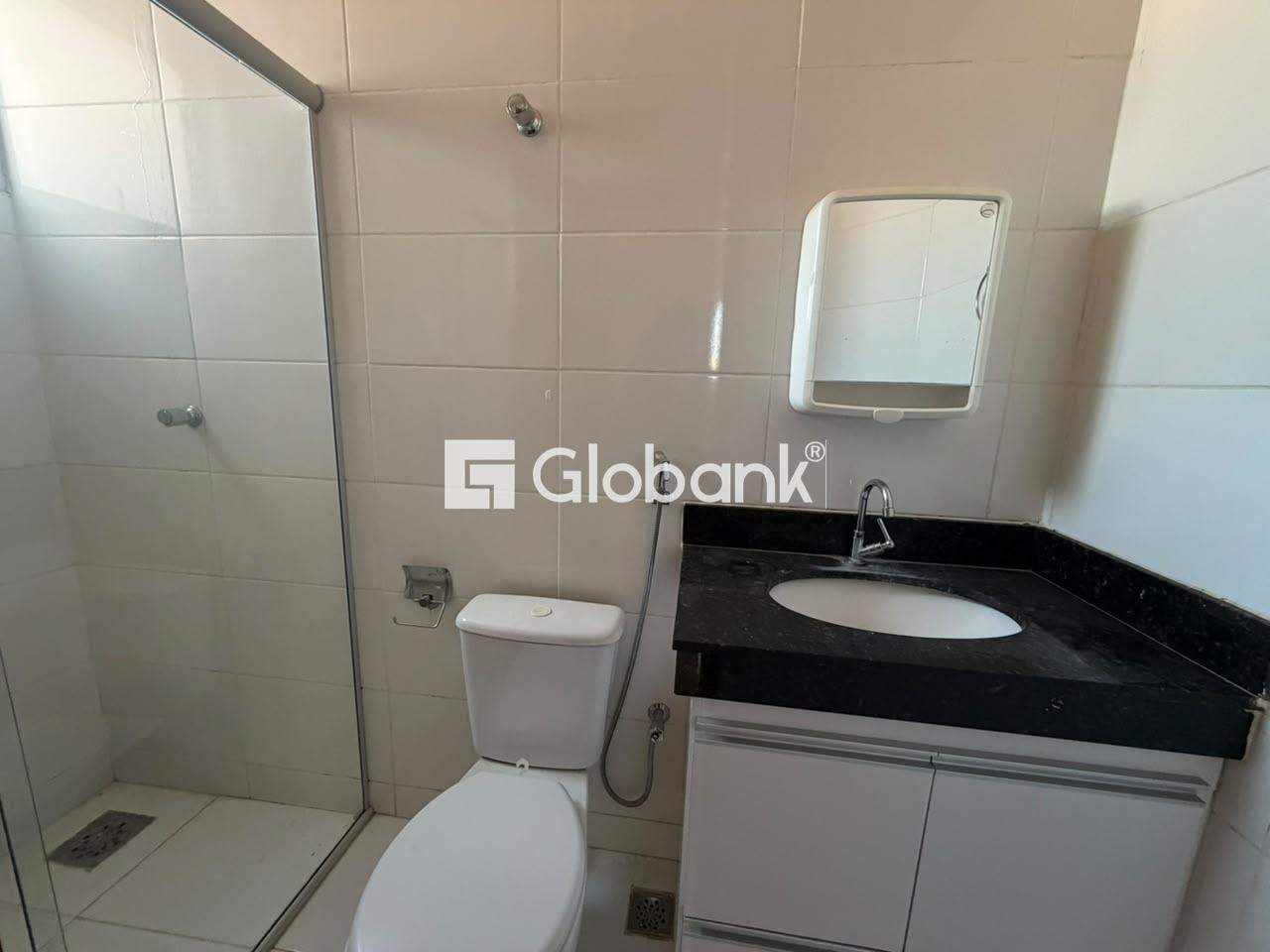 Apartamento 2 quartos para aluguel Cândida Câmara 80m² Montes Claros MG: 