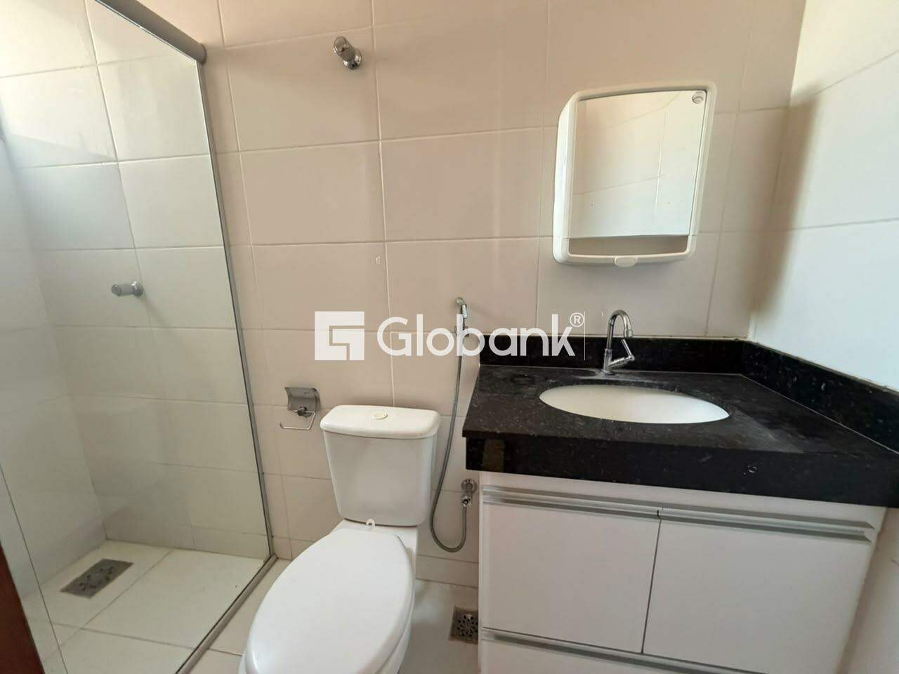 Apartamento 2 quartos para aluguel Cândida Câmara 80m² Montes Claros MG: 