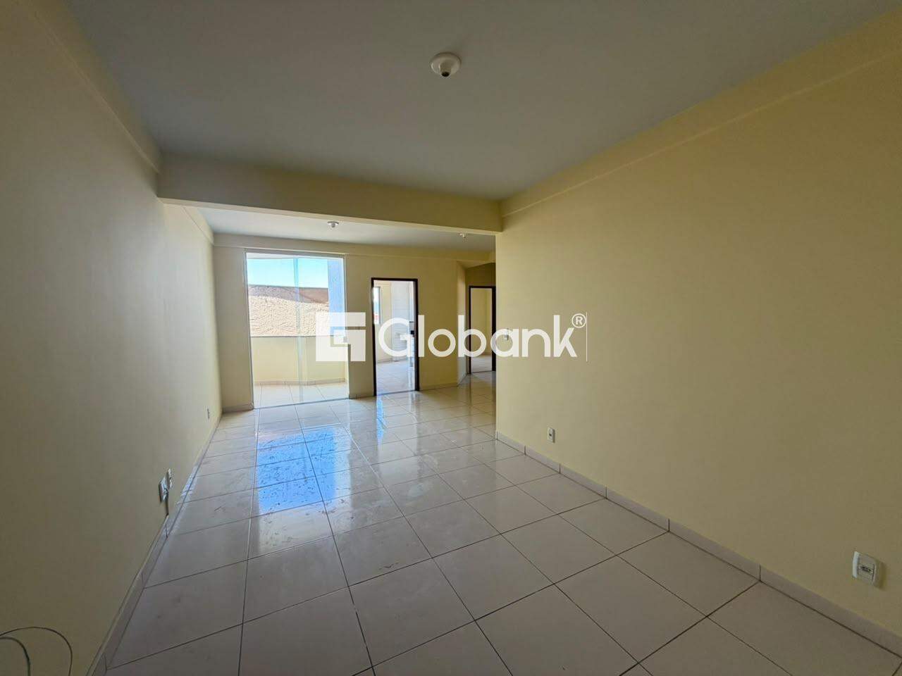 Apartamento 2 quartos para aluguel Cândida Câmara 80m² Montes Claros MG: 