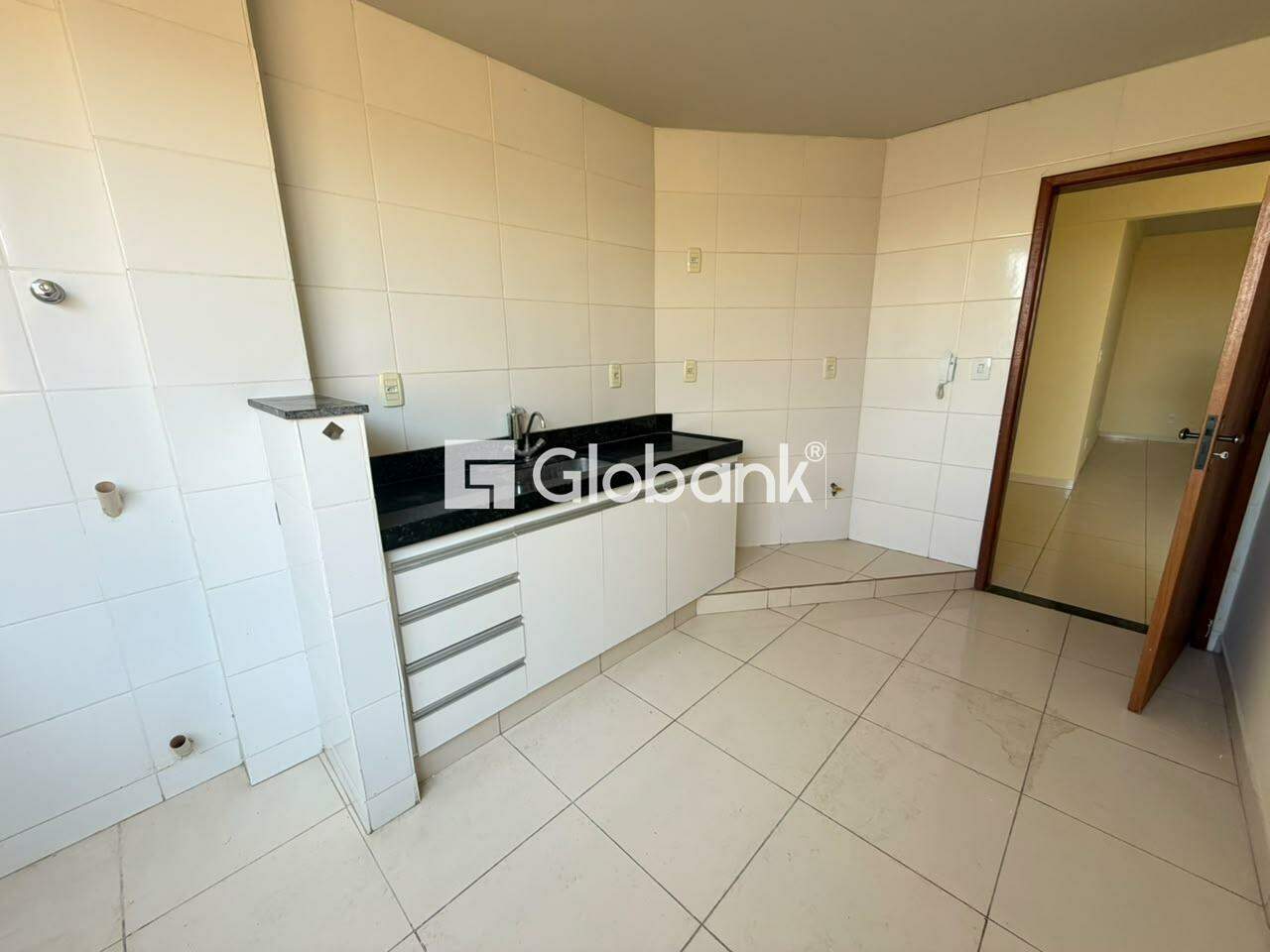 Apartamento 2 quartos para aluguel Cândida Câmara 80m² Montes Claros MG: 