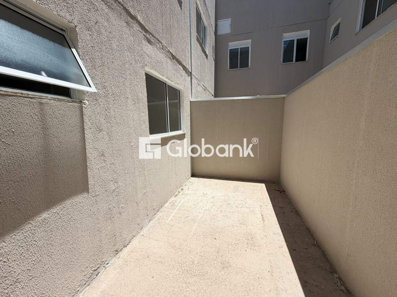 Apartamento 2 quartos para aluguel Santo Inácio 50m² Montes Claros MG: 