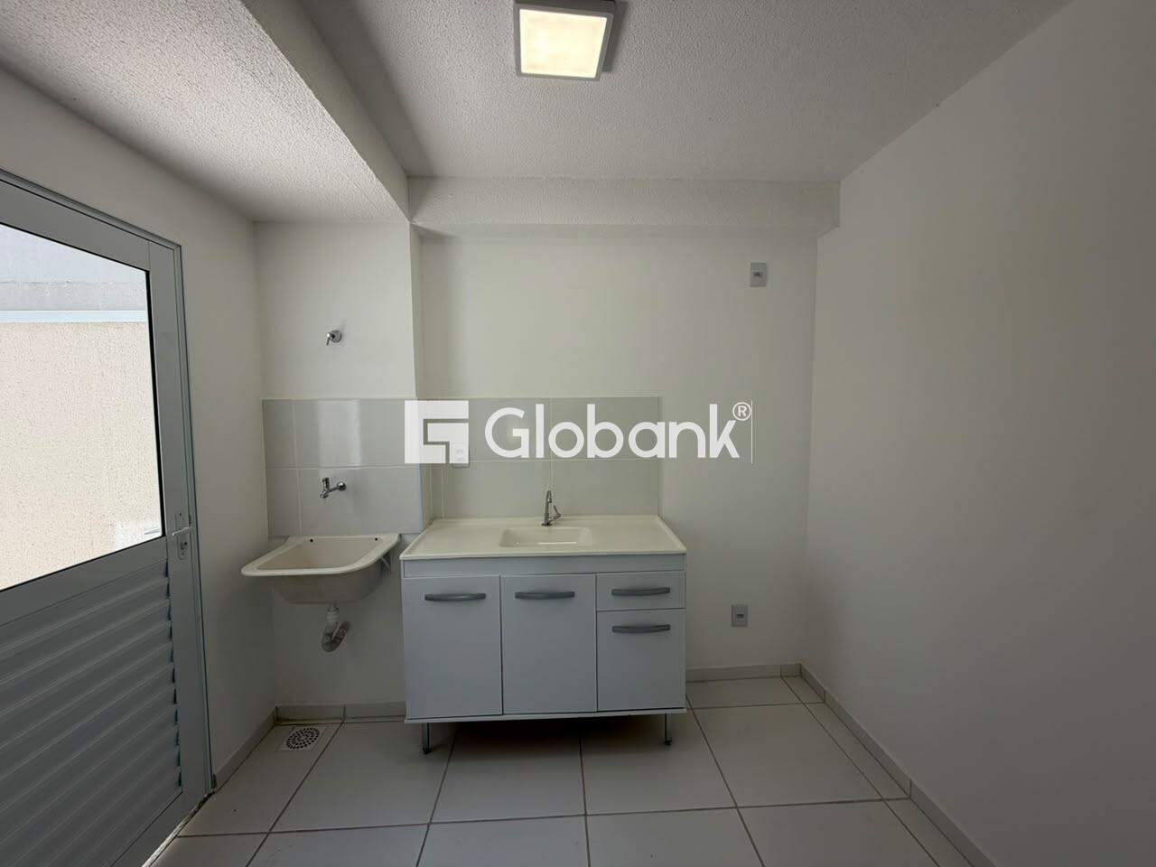 Apartamento 2 quartos para aluguel Santo Inácio 50m² Montes Claros MG: 