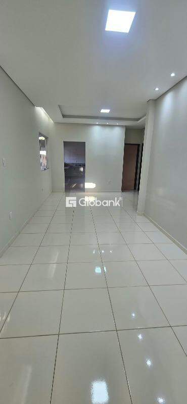 Casa 3 quartos à venda Vera Cruz 207m² Montes Claros MG: 