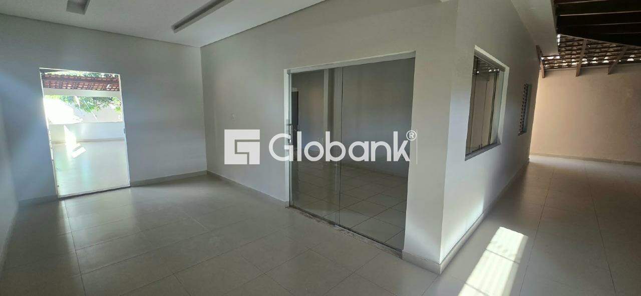 Casa 3 quartos à venda Vera Cruz 207m² Montes Claros MG: 