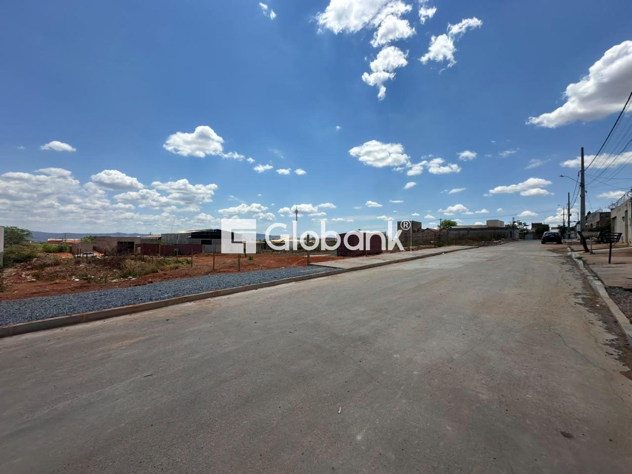 Terreno à venda Jardim Primavera 1.440m² Montes Claros MG: 