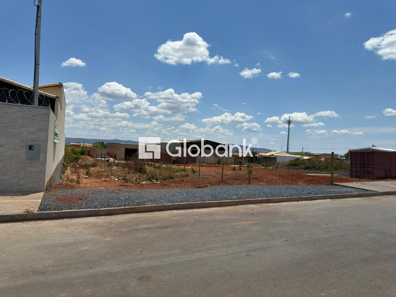 Terreno à venda Jardim Primavera 1.440m² Montes Claros MG: 