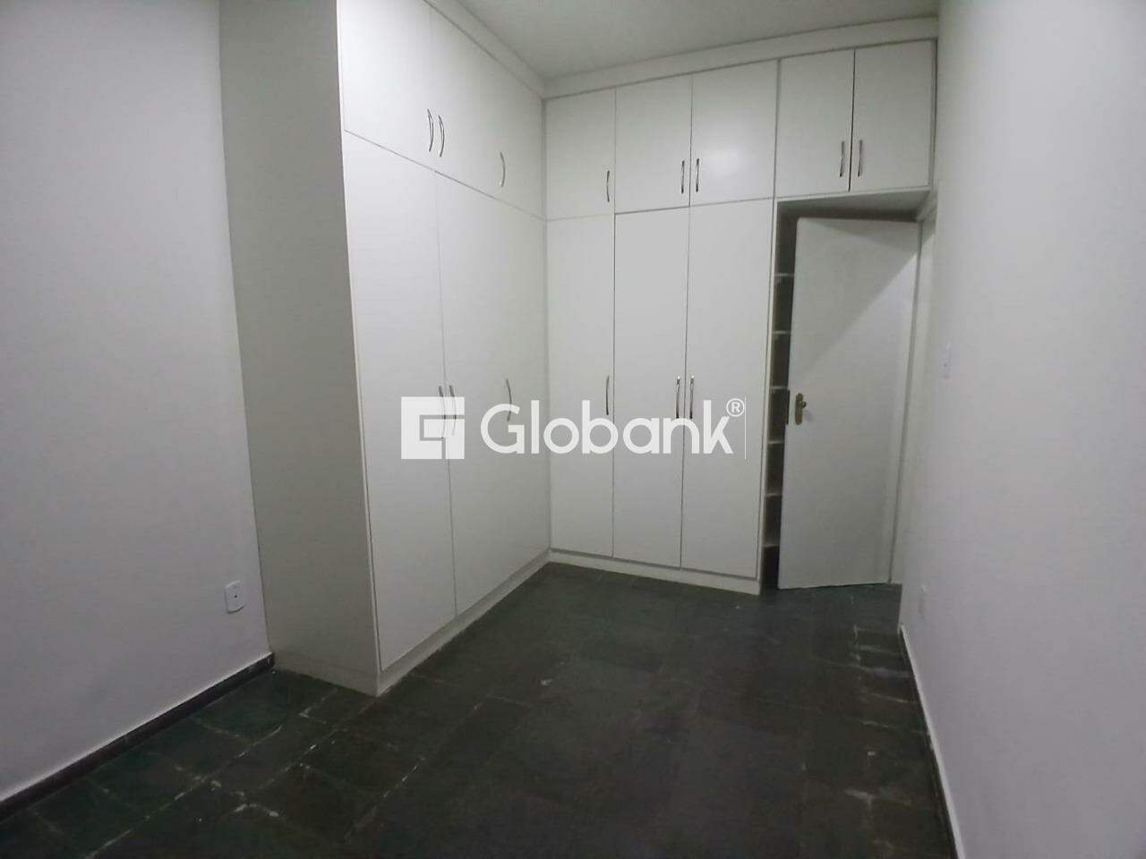 Casa 3 quartos à venda Santa Rita I 225m² Montes Claros MG: 