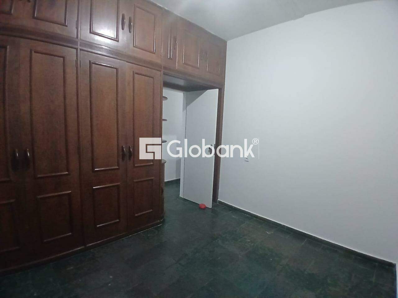 Casa 3 quartos à venda Santa Rita I 225m² Montes Claros MG: 