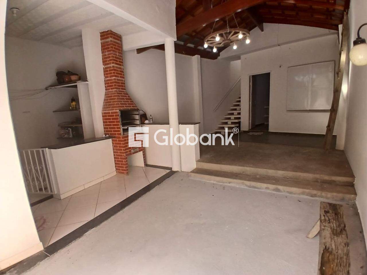 Casa 3 quartos à venda Santa Rita I 225m² Montes Claros MG: 