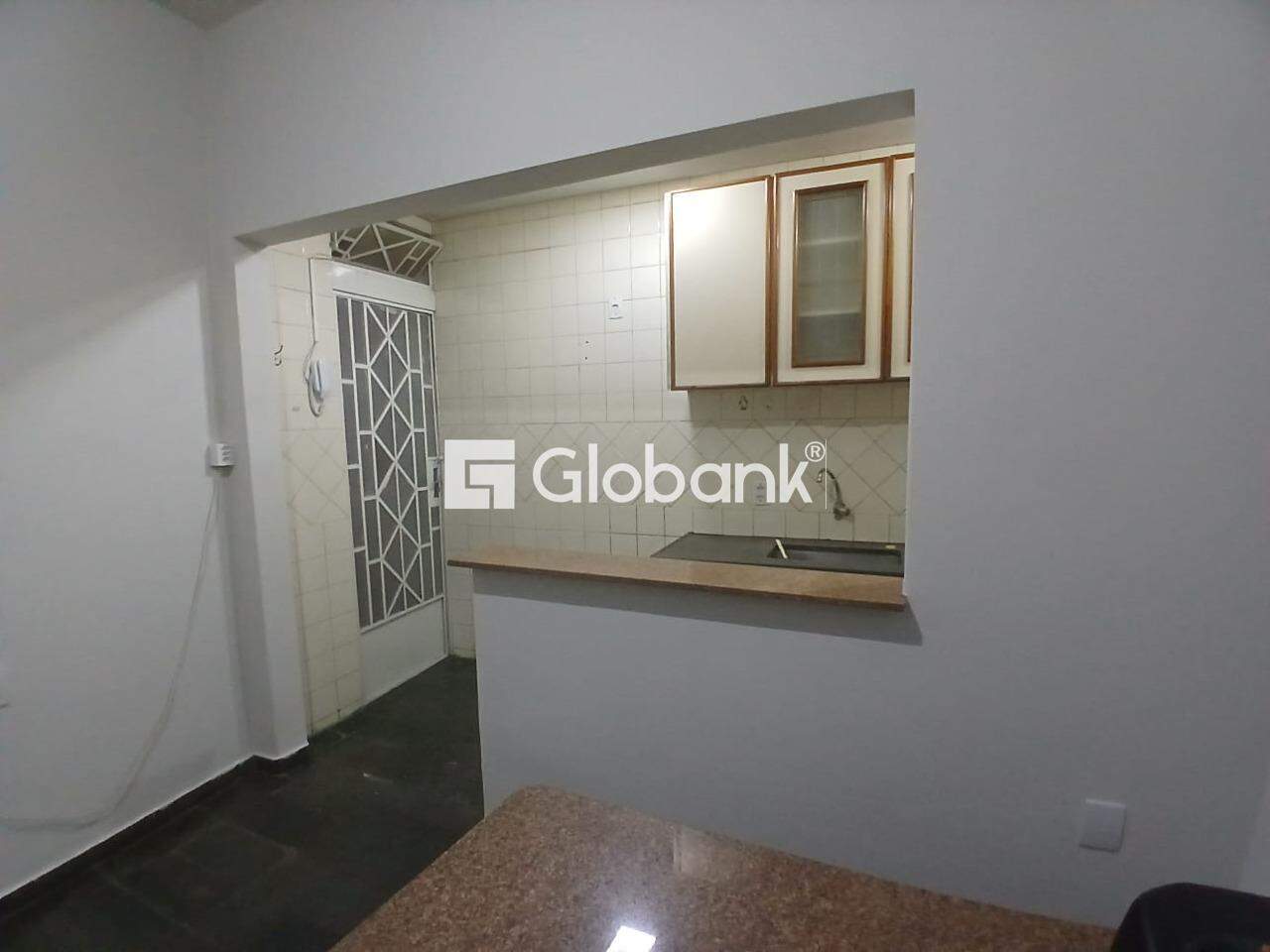 Casa 3 quartos à venda Santa Rita I 225m² Montes Claros MG: 