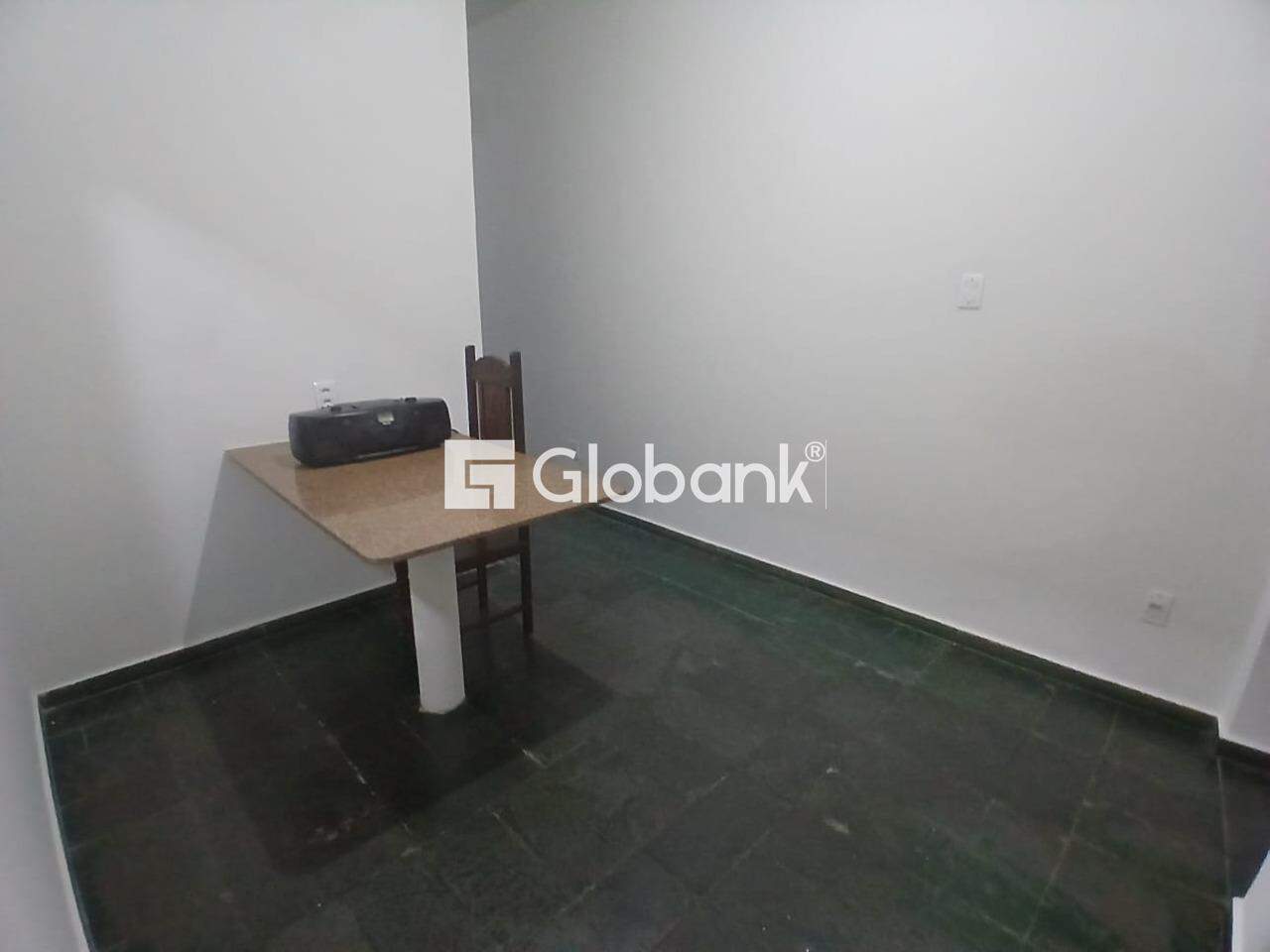 Casa 3 quartos à venda Santa Rita I 225m² Montes Claros MG: 