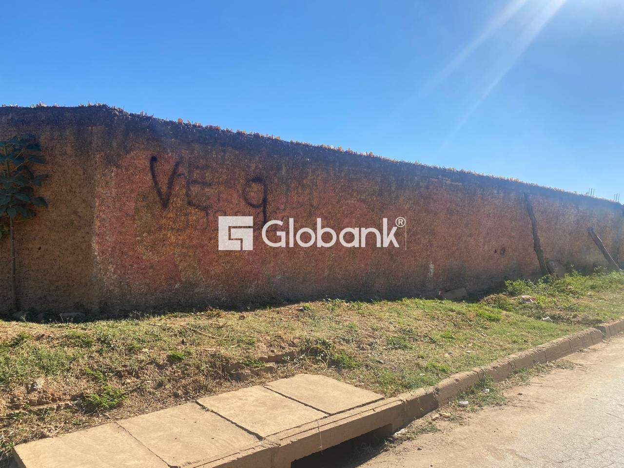 Terreno à venda Canelas II 120m² Montes Claros MG: 