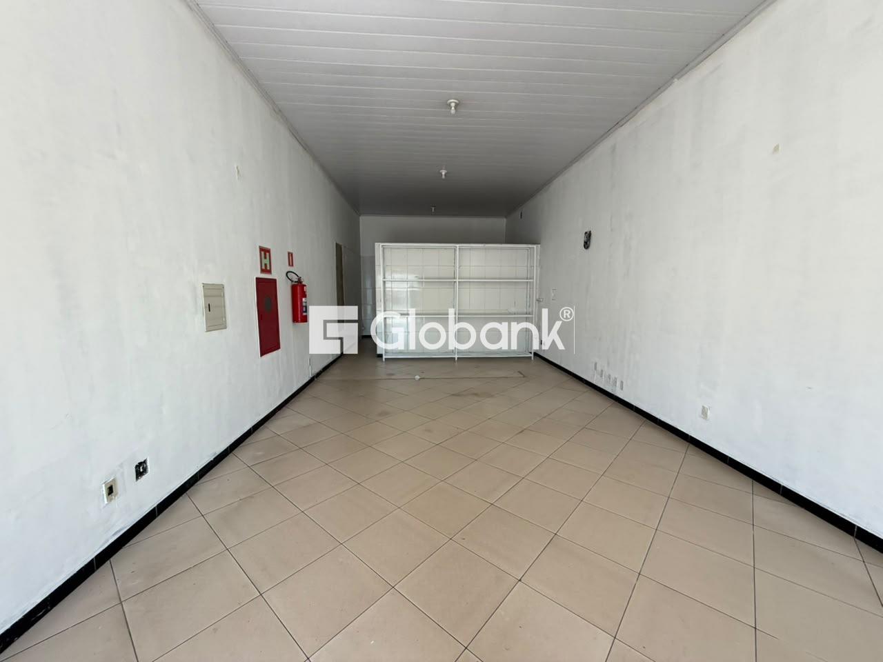 Ponto comercial para aluguel Santos Reis 40m² Montes Claros MG: