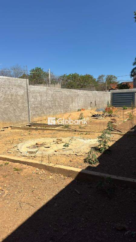 Terreno à venda Jardim Liberdade 0,01m² Montes Claros MG: 