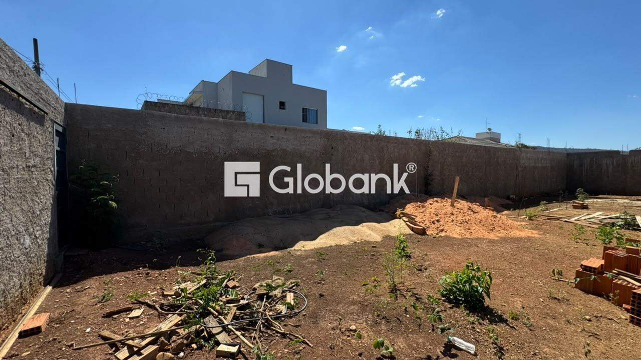 Terreno à venda Jardim Liberdade 0,01m² Montes Claros MG: 