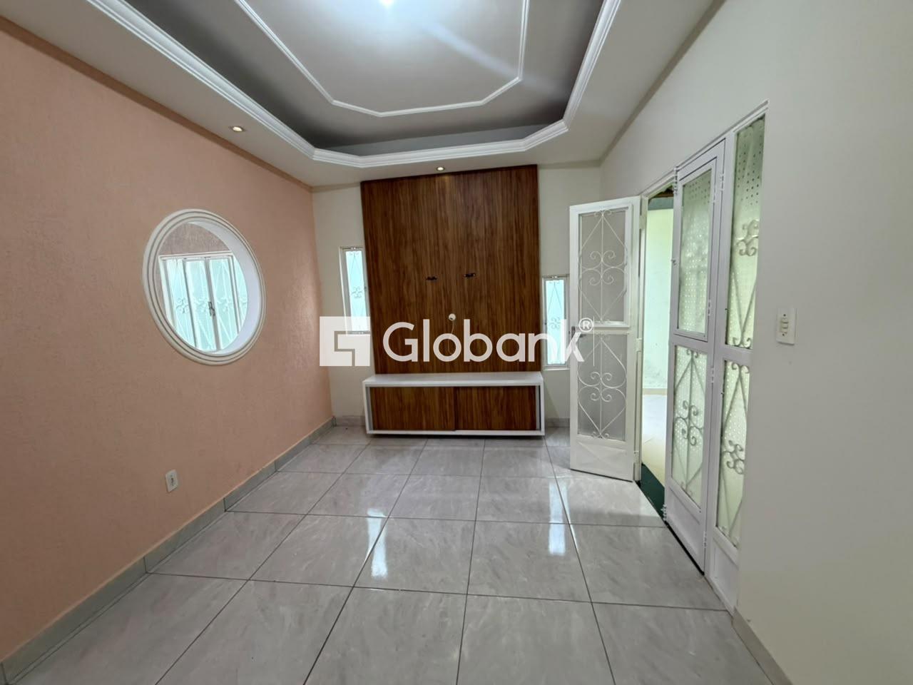 Casa 3 quartos para aluguel Independência 80m² Montes Claros MG: 