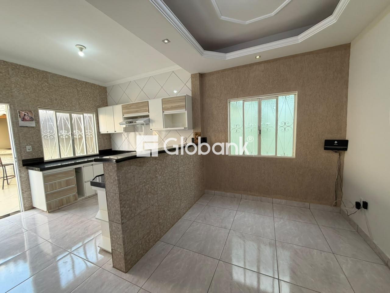 Casa 3 quartos para aluguel Independência 80m² Montes Claros MG: 
