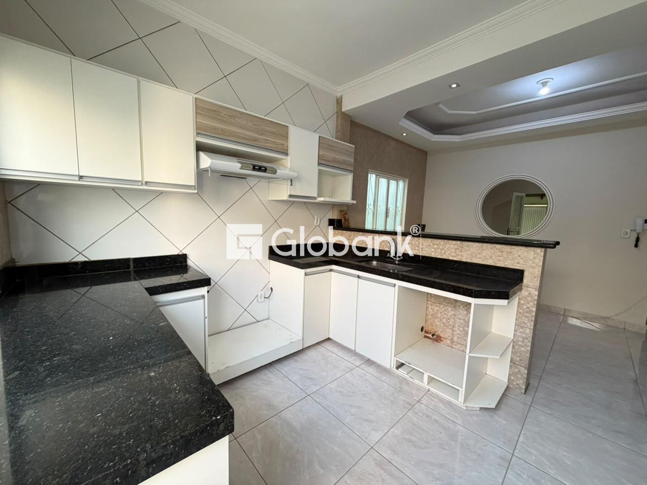 Casa 3 quartos para aluguel Independência 80m² Montes Claros MG: 