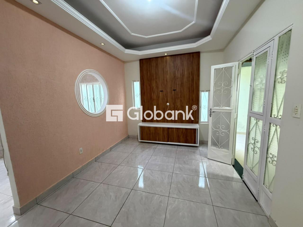 Casa 3 quartos para aluguel Independência 80m² Montes Claros MG: 