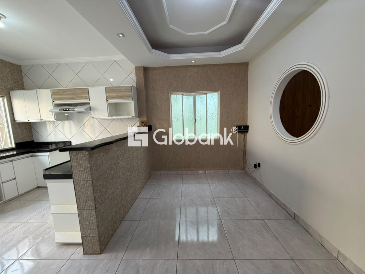 Casa 3 quartos para aluguel Independência 80m² Montes Claros MG: 