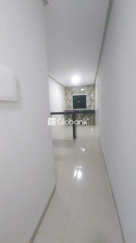 Casa 2 quartos à venda Jardim Olímpico 55m² Montes Claros MG: 