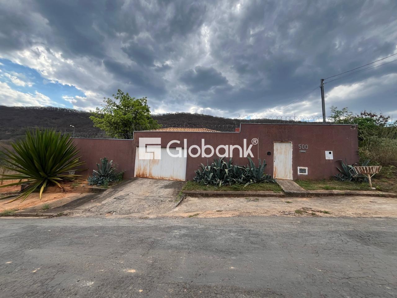 Casa 3 quartos para aluguel Ibituruna 345m² Montes Claros MG: 