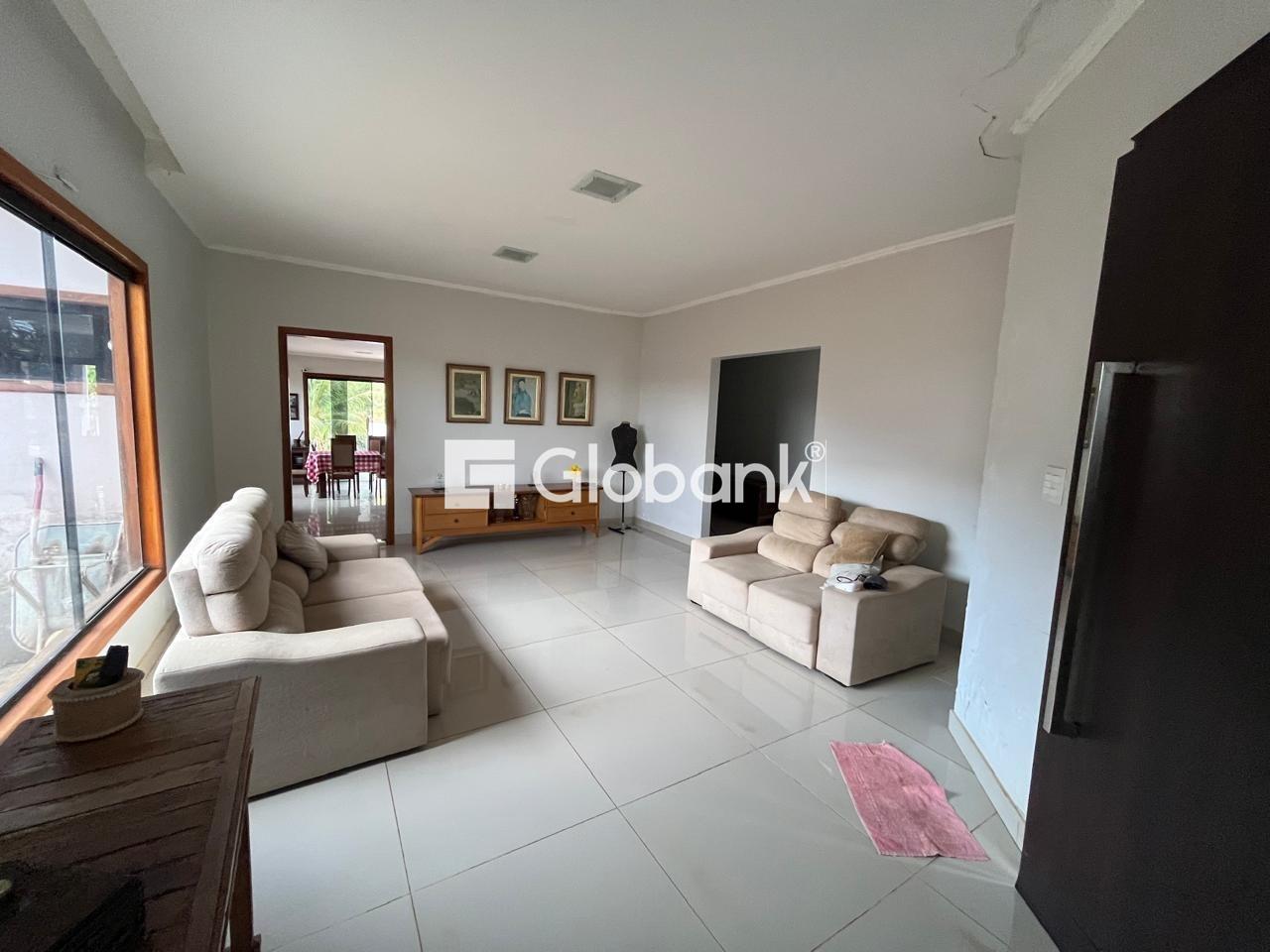 Casa 3 quartos para aluguel Ibituruna 345m² Montes Claros MG: