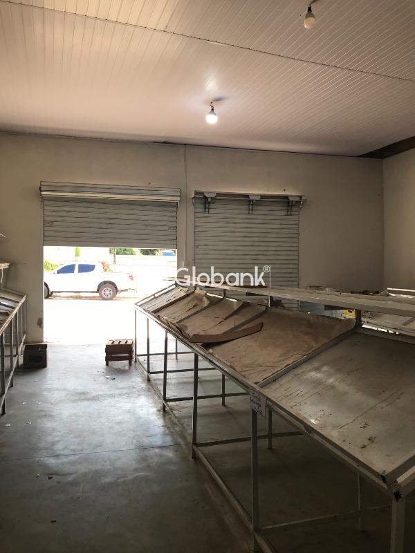 Ponto comercial para aluguel Major Prates 110m² Montes Claros MG: 