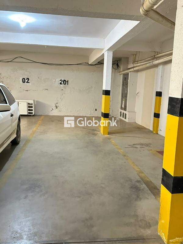 Apartamento 3 quartos à venda Funcionários 90m² Montes Claros MG: