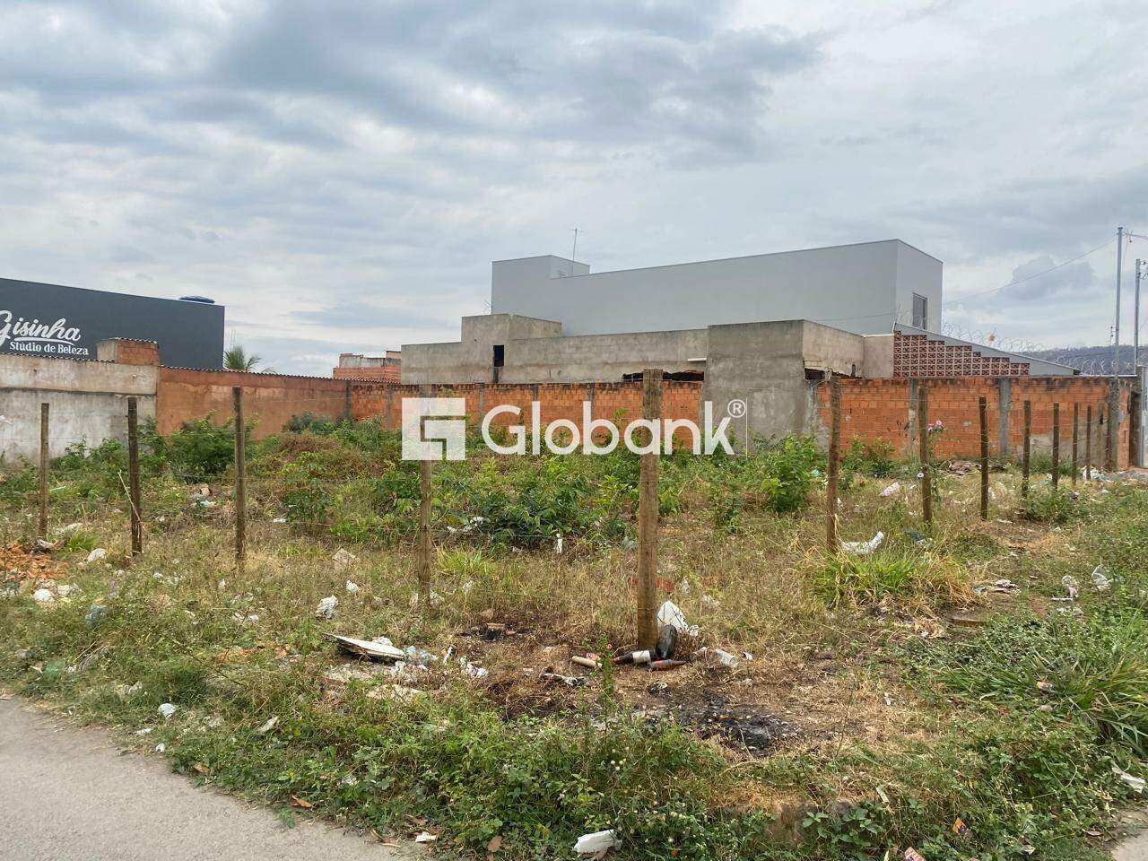 Terreno à venda Alterosas 600m² Montes Claros MG: 