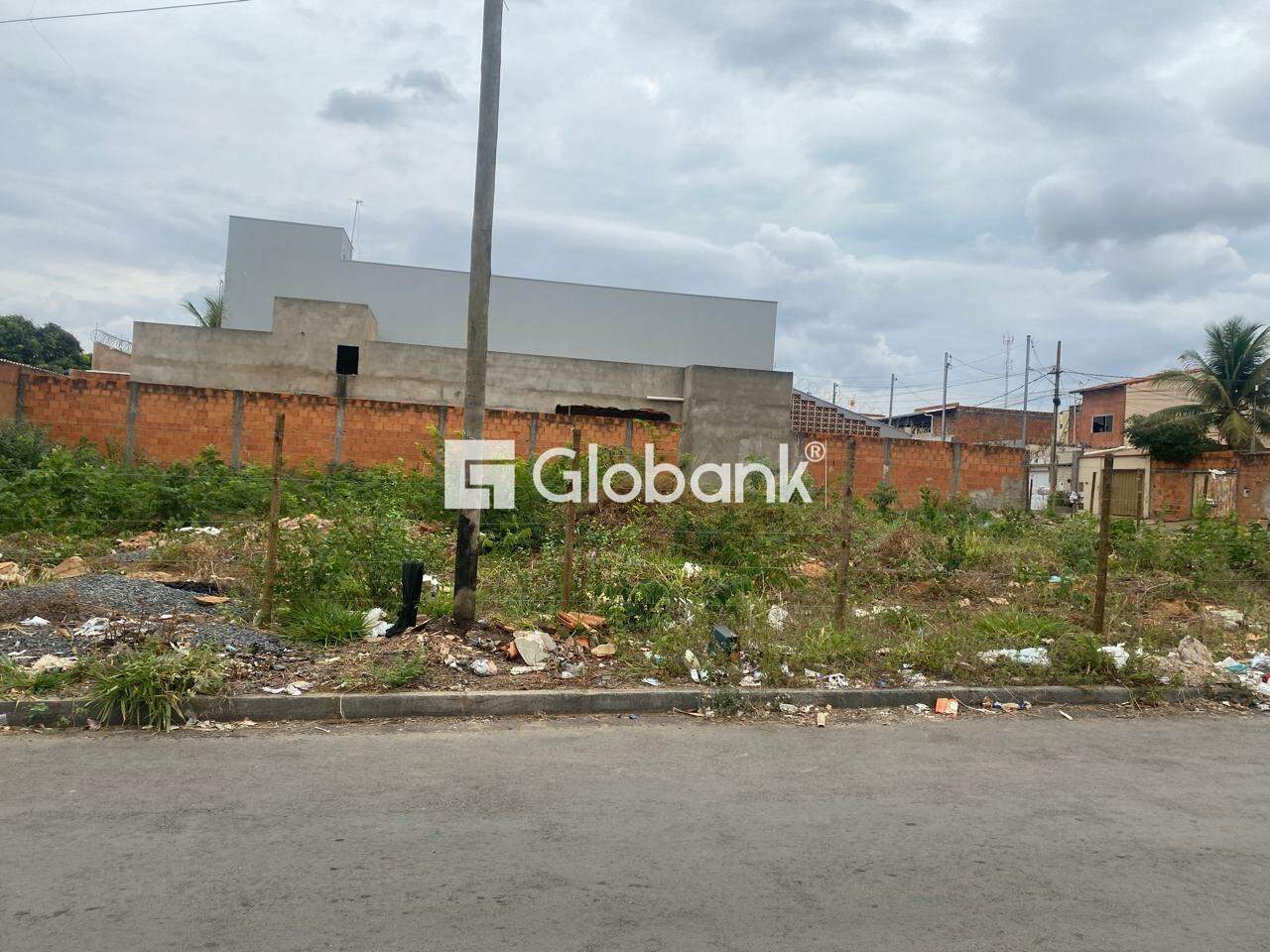 Terreno à venda Alterosas 600m² Montes Claros MG: 
