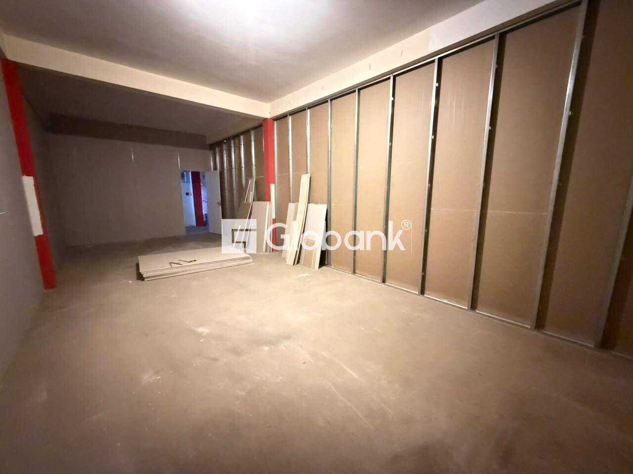 Sala comercial para aluguel Independência 30m² Montes Claros MG: 