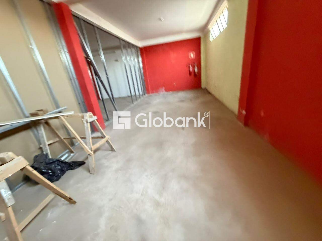 Sala comercial para aluguel Independência 30m² Montes Claros MG: 