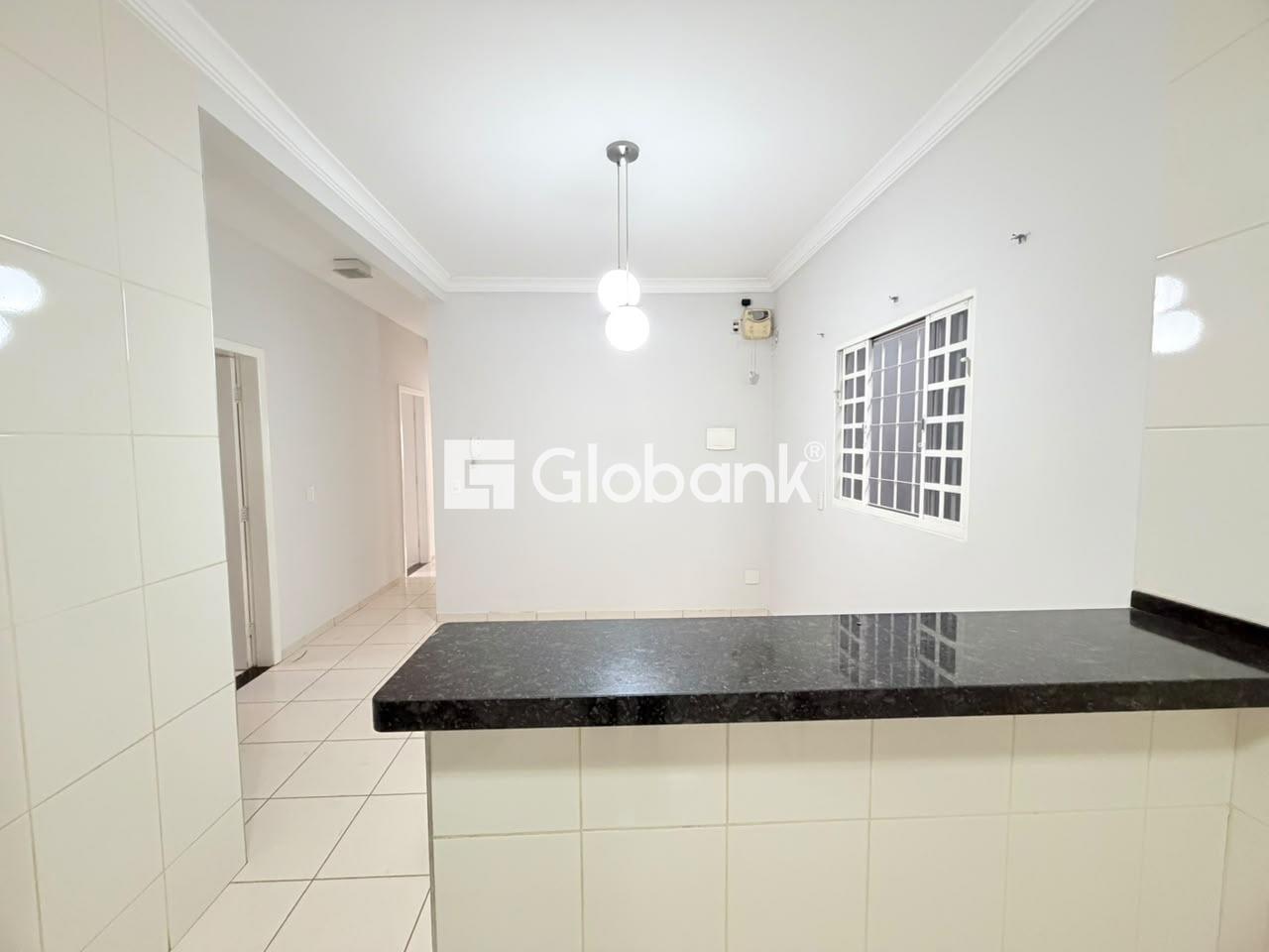 Casa 3 quartos para aluguel Nossa Senhora Aparecida 110m² Montes Claros MG: 