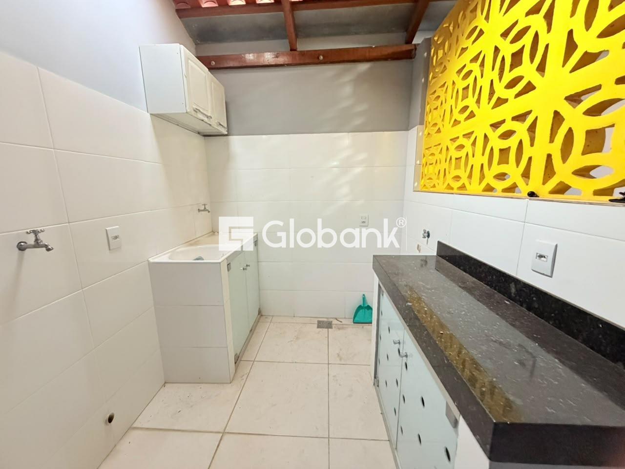 Casa 3 quartos para aluguel Nossa Senhora Aparecida 110m² Montes Claros MG: 