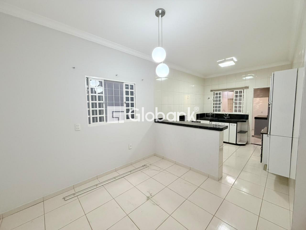 Casa 3 quartos para aluguel Nossa Senhora Aparecida 110m² Montes Claros MG: 