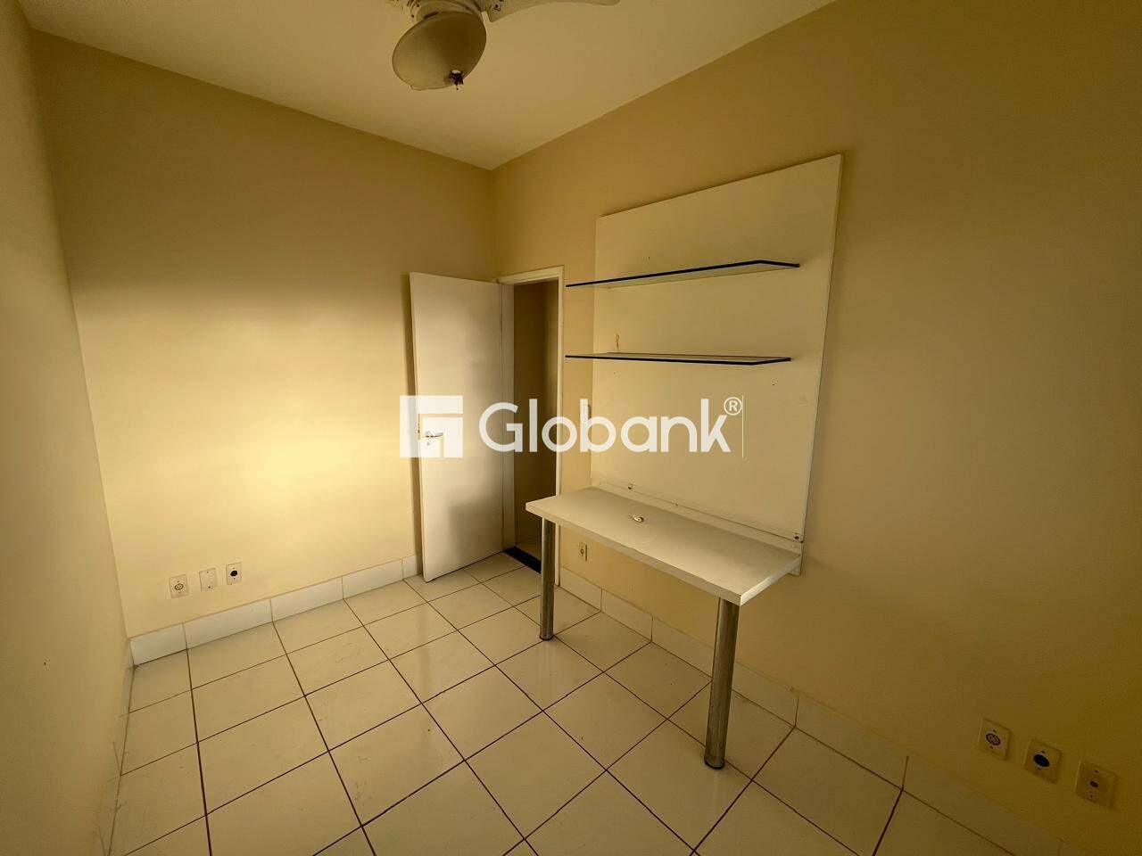Casa 3 quartos para aluguel Vila Guilhermina 120m² Montes Claros MG: