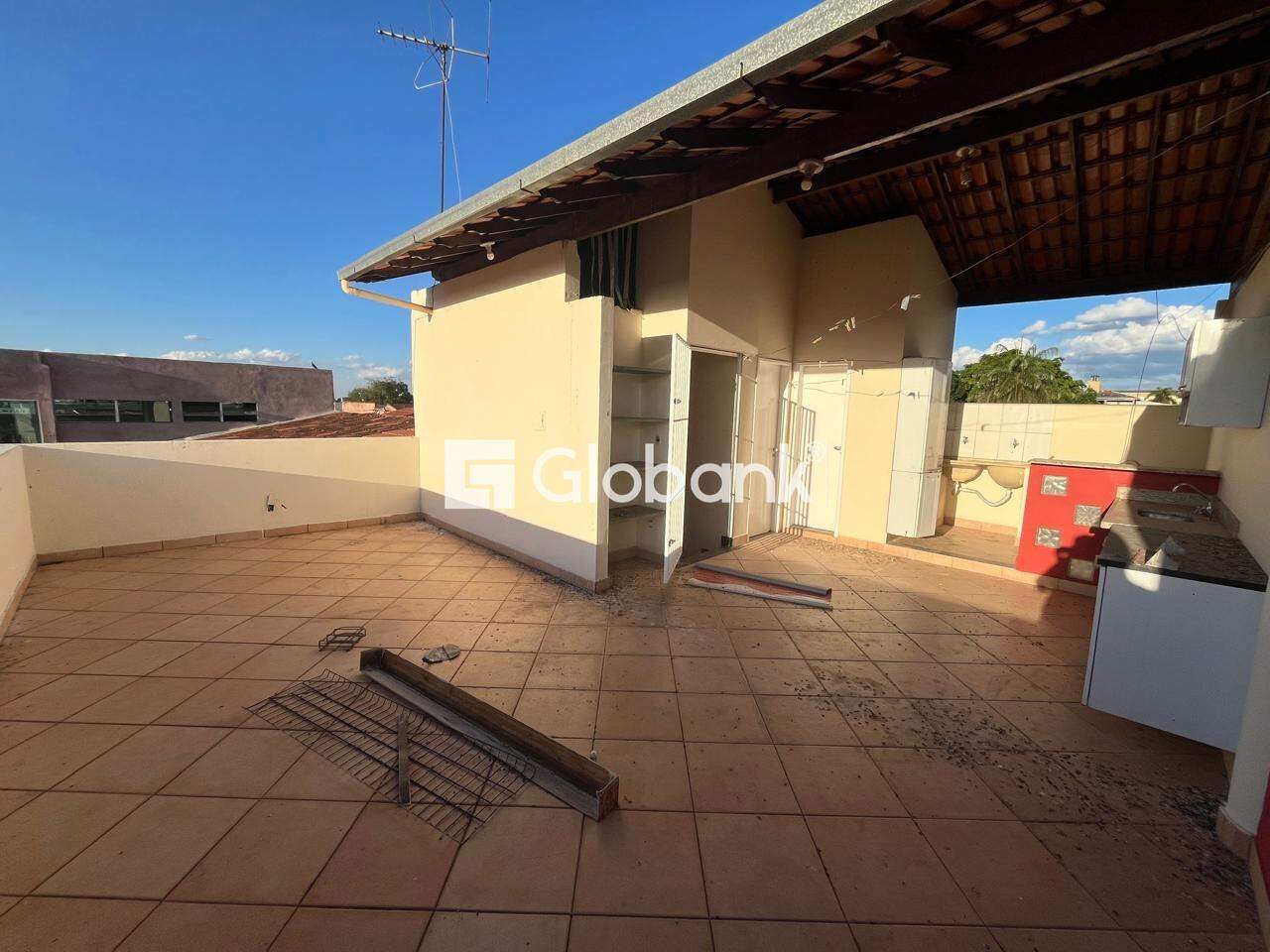 Casa 3 quartos para aluguel Vila Guilhermina 120m² Montes Claros MG: