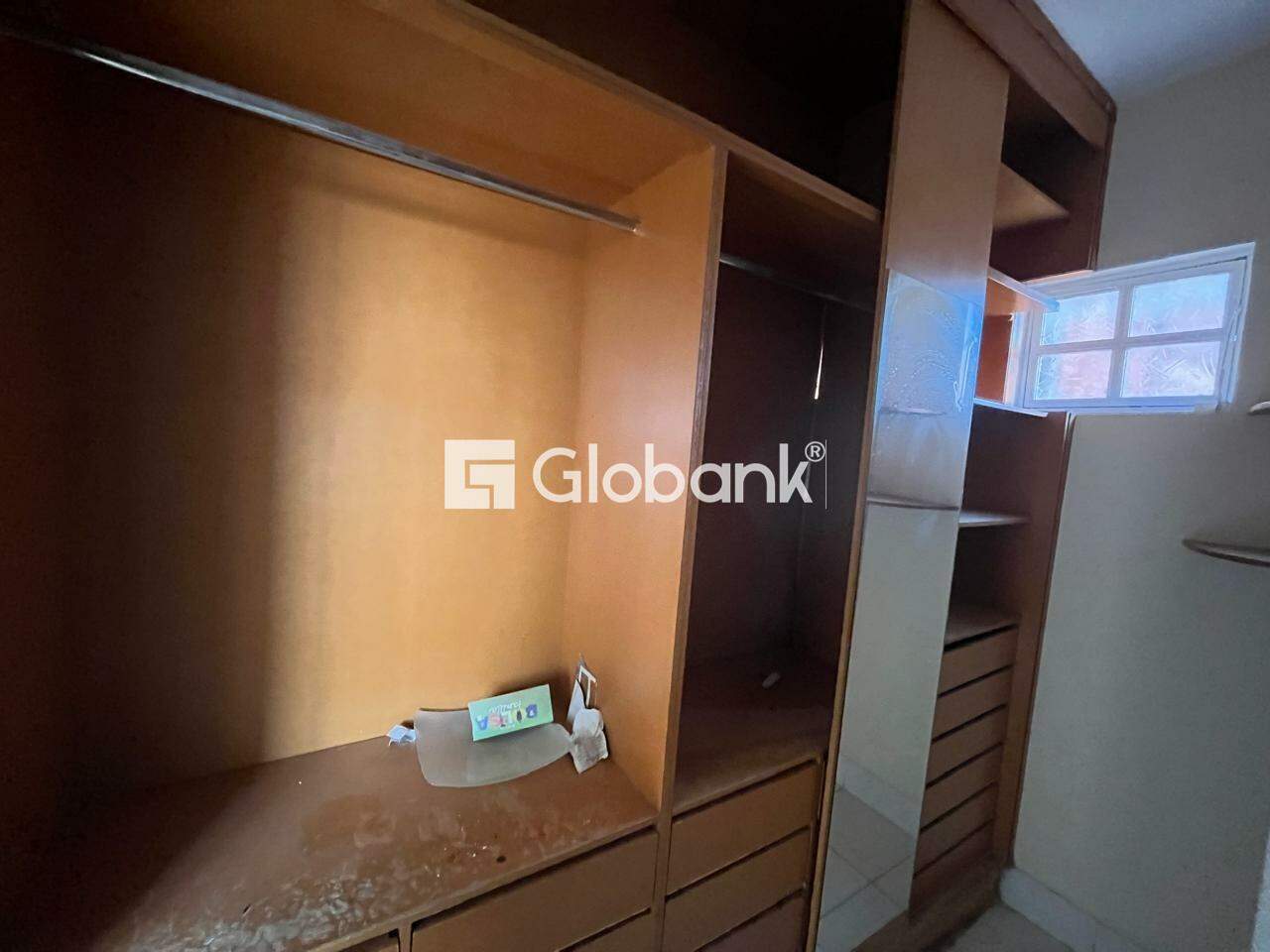 Casa 3 quartos para aluguel Vila Guilhermina 120m² Montes Claros MG: